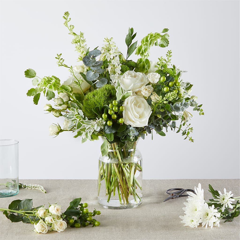 Irish Garden - A Florist Original – Jen-mor Florist Inc, Dover DE