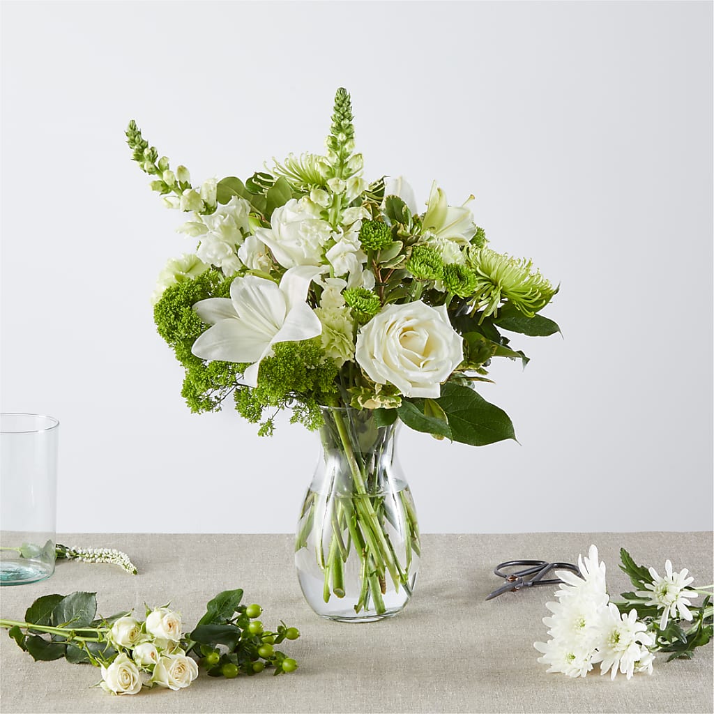 Irish Garden - A Florist Original – Jen-mor Florist Inc, Dover DE