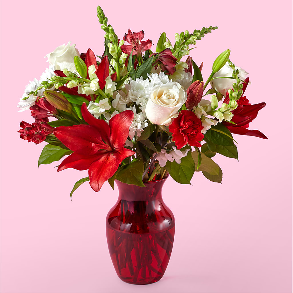 Dinner & a Show Bouquet – Jen-mor Florist Inc, Dover DE