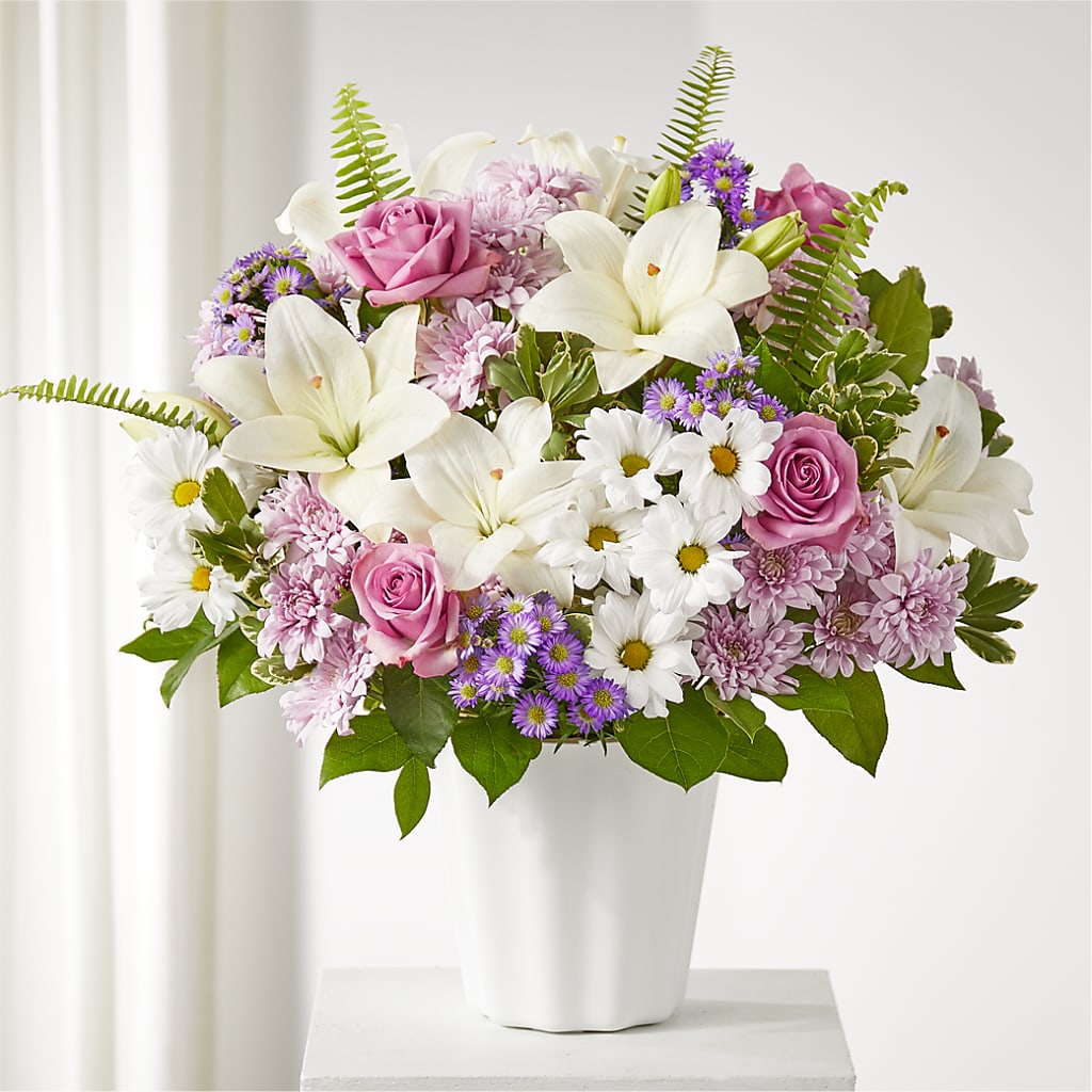 Warmest Thoughts Tabletop Basket – Jen-mor Florist Inc, Dover DE