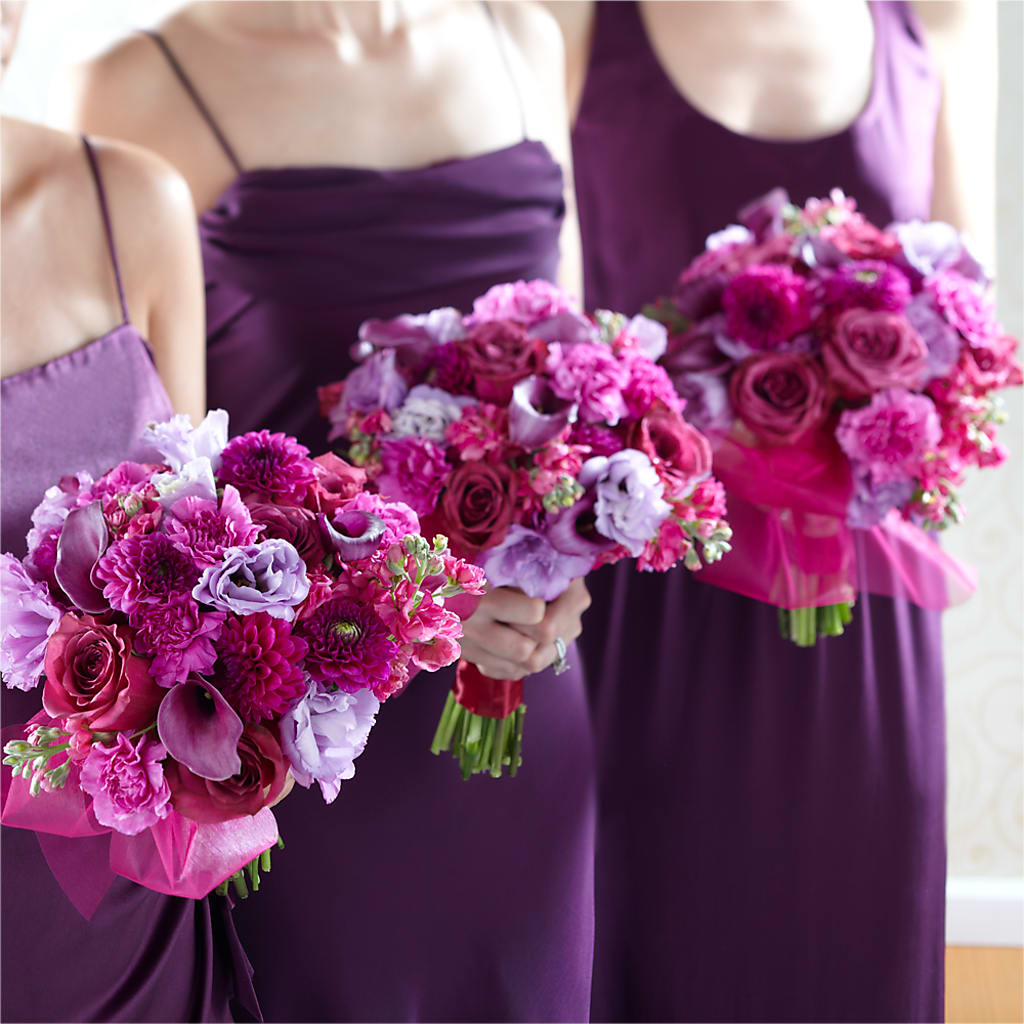 Bridesmaid's Garden Bouquet – Jen-mor Florist Inc, Dover DE