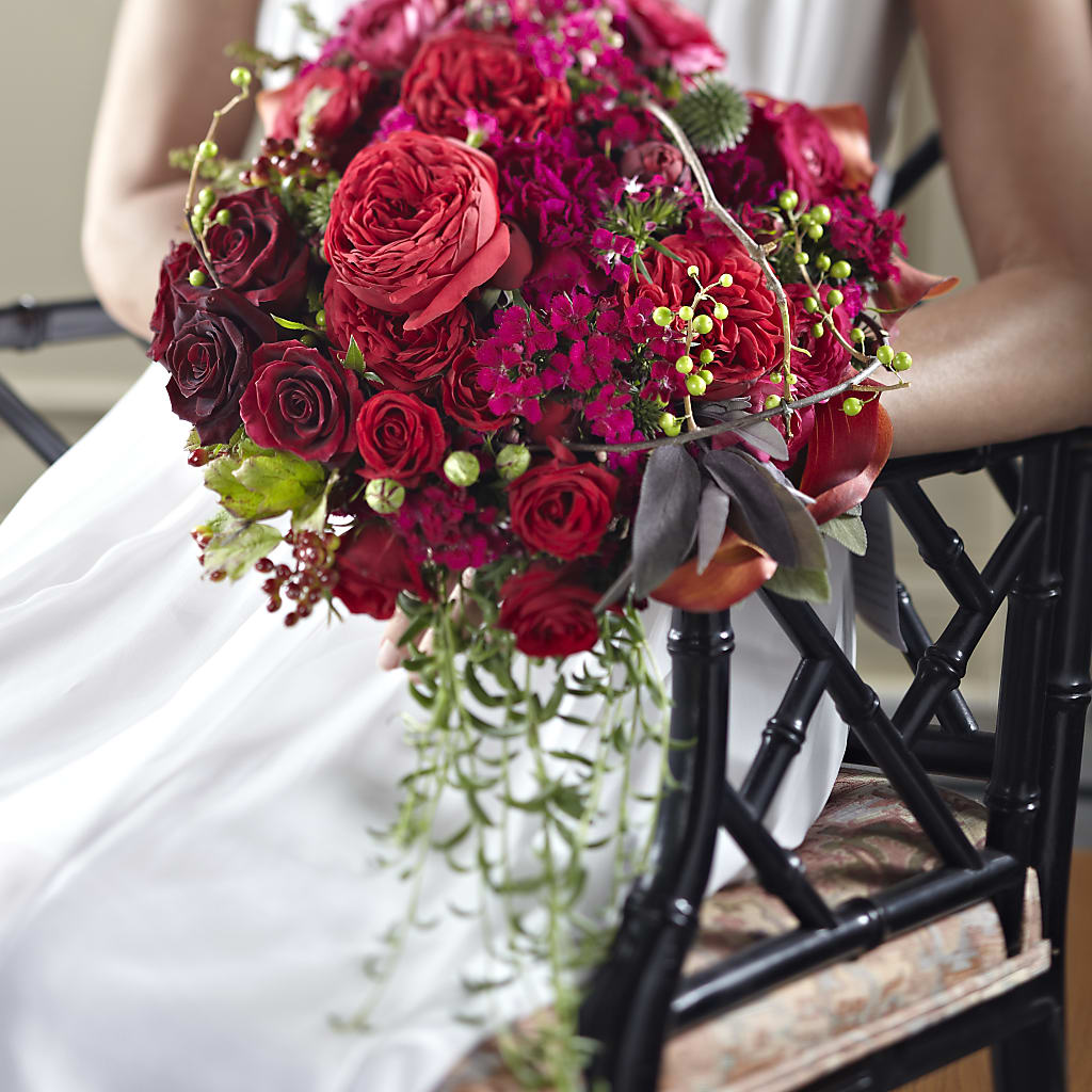 Pure Grace Bouquet – Jen-mor Florist Inc, Dover DE