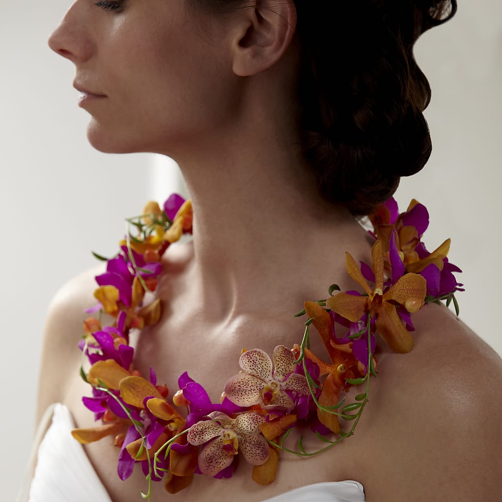 My Sweet Love Floral Necklace – Jen-mor Florist Inc, Dover DE