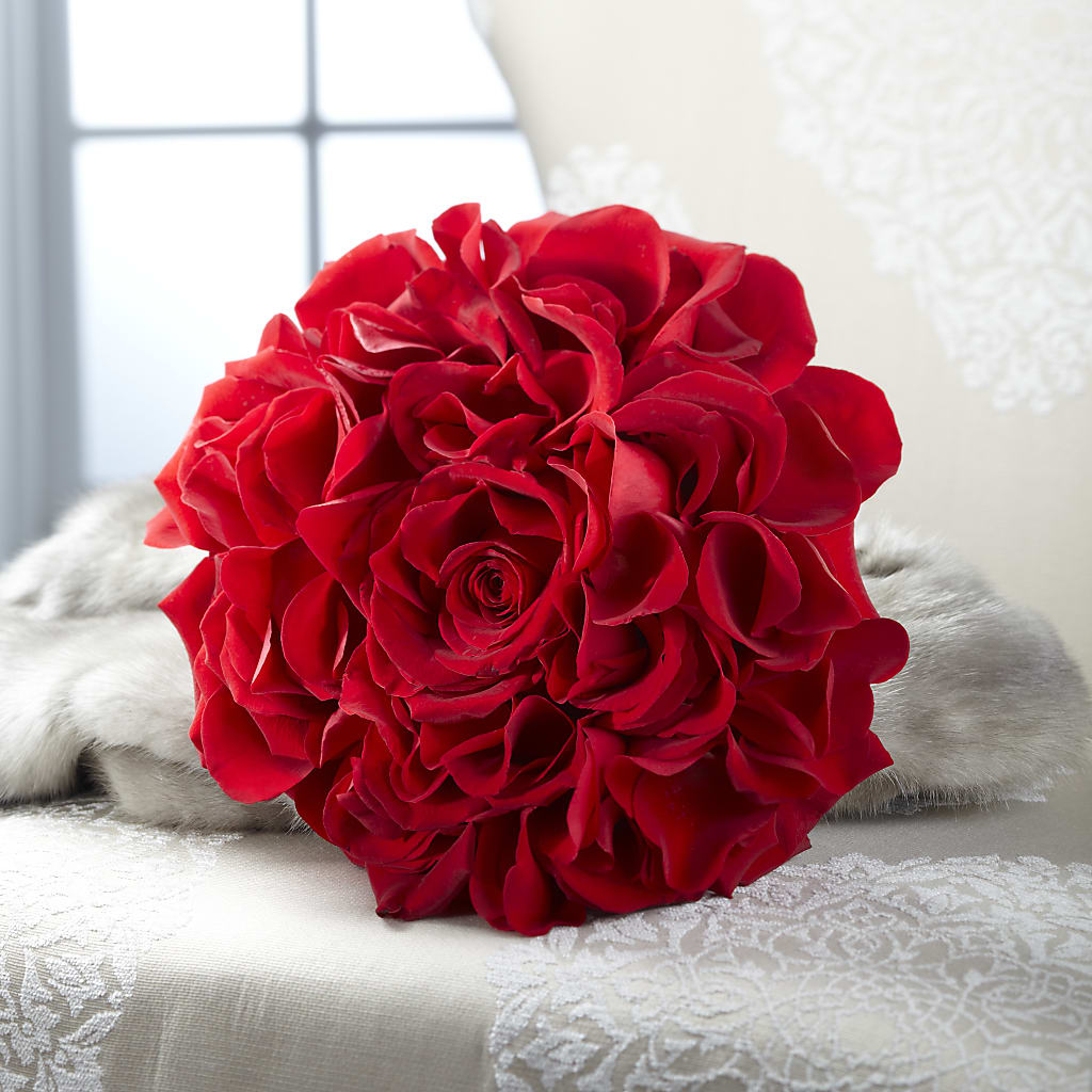 Composite Rose Bouquet – Jen-mor Florist Inc, Dover DE