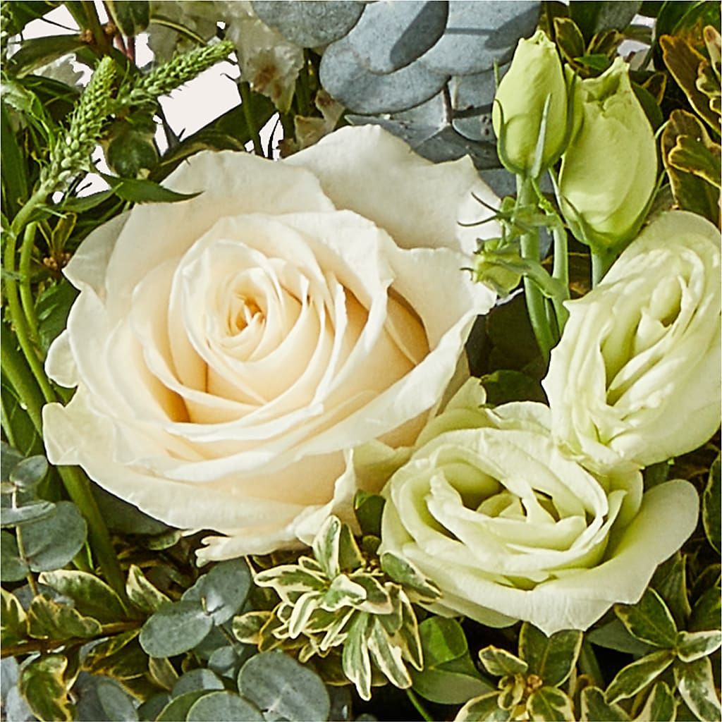 Cashmere Bouquet –  Jen-mor Florist Inc, Dover DE