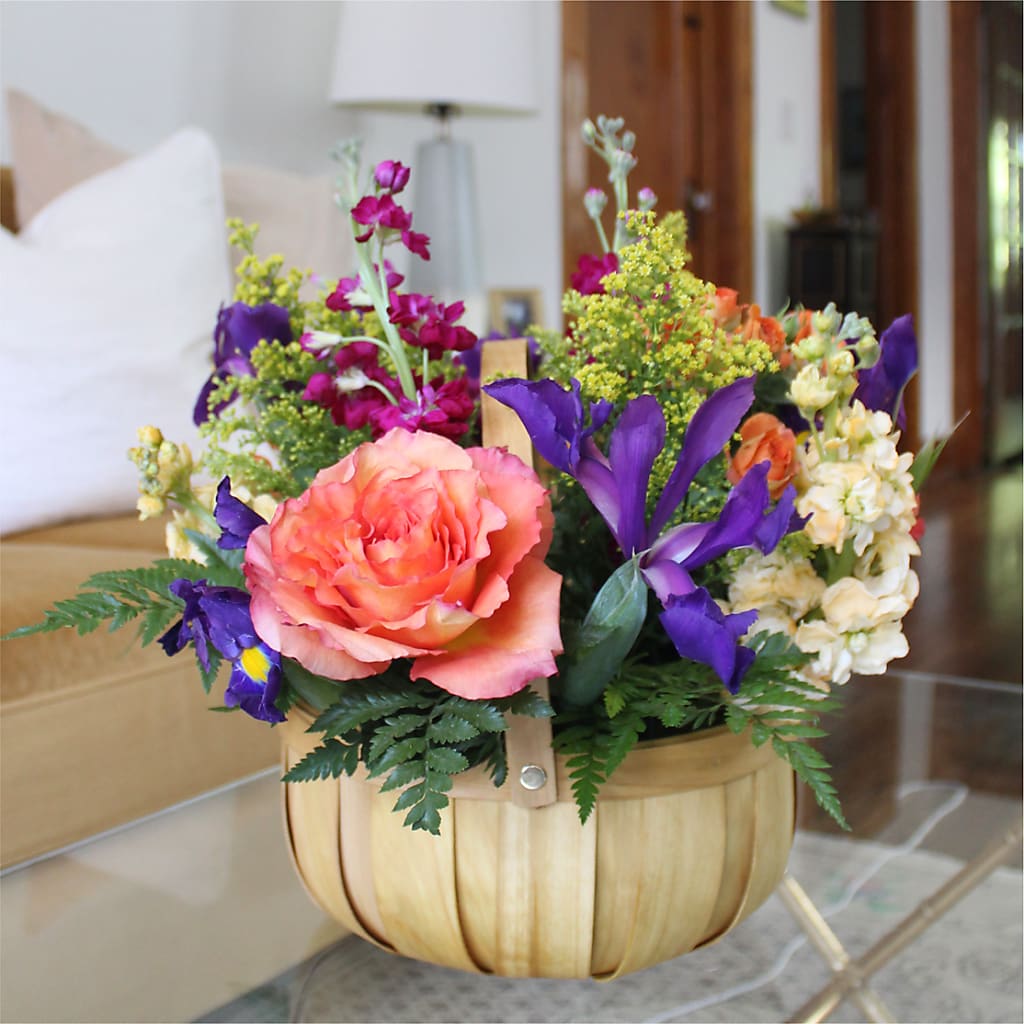 Garden of Life Basket –  Jen-mor Florist Inc, Dover DE