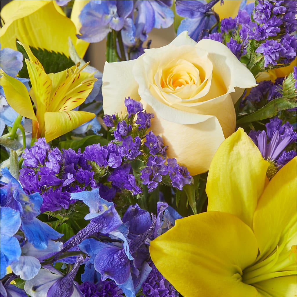 Limoncello Bouquet –  Jen-mor Florist Inc, Dover DE