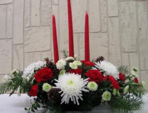 HOLIDAY CANDLE CENTERPIECE LARGE